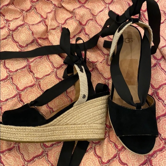 Ugg Australia Shiloh black espadrille wedge 11 - Picture 4 of 7